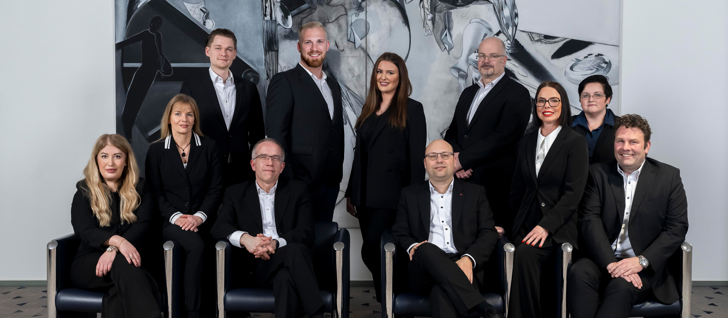 Team der S-Versicherungs- und Immobilien-GmbH
